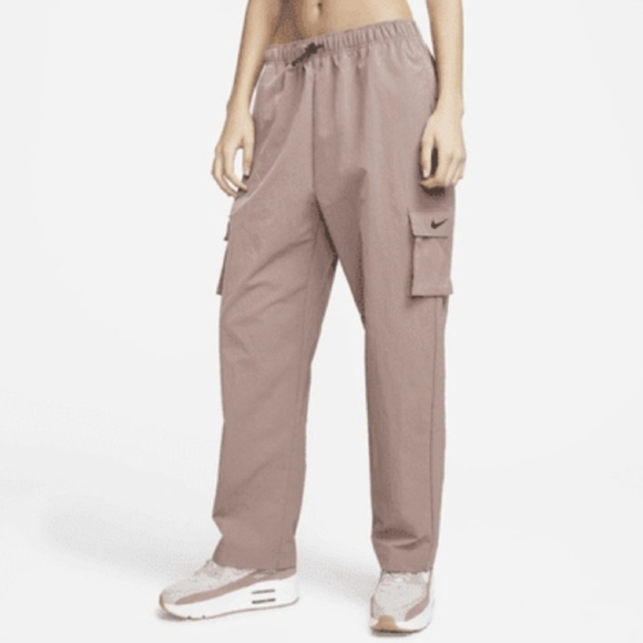 Nike NSW Essential High Rise Woven Cargo Windbreaker Pants Size XL Smoky Mauve - Picture 2 of 10
